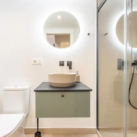 公寓 Senorio De Aloha 3 Bedroom Duplex Within Walking Distance To Puerto Banus *