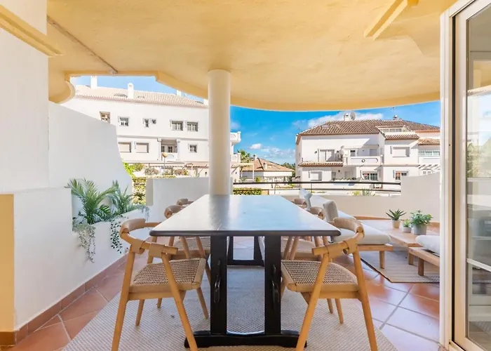 Senorio De Aloha 3 Bedroom Duplex Within Walking Distance To Puerto Banus * Марбелья